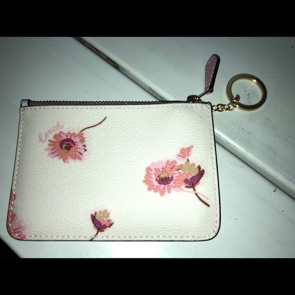 Nwt coach flower zipper pouch & key chain - Picture 1 of 6